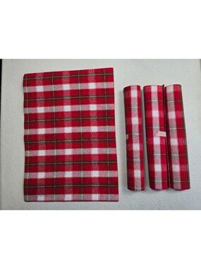 Urban Villa 100% Cotton Red & White Plaid Placemat Set of 4 New